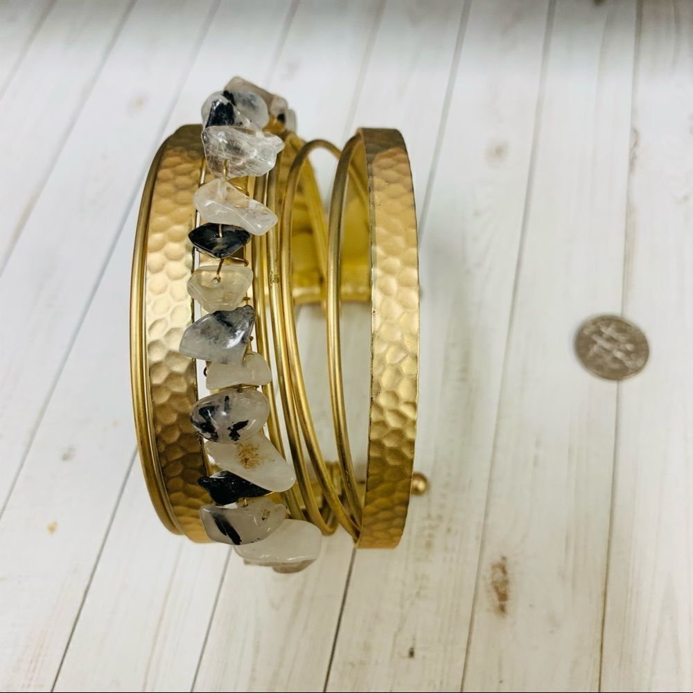 Matte Gold and Quartz Multi Cuff Bracelet‎ - Picture 3 of 3